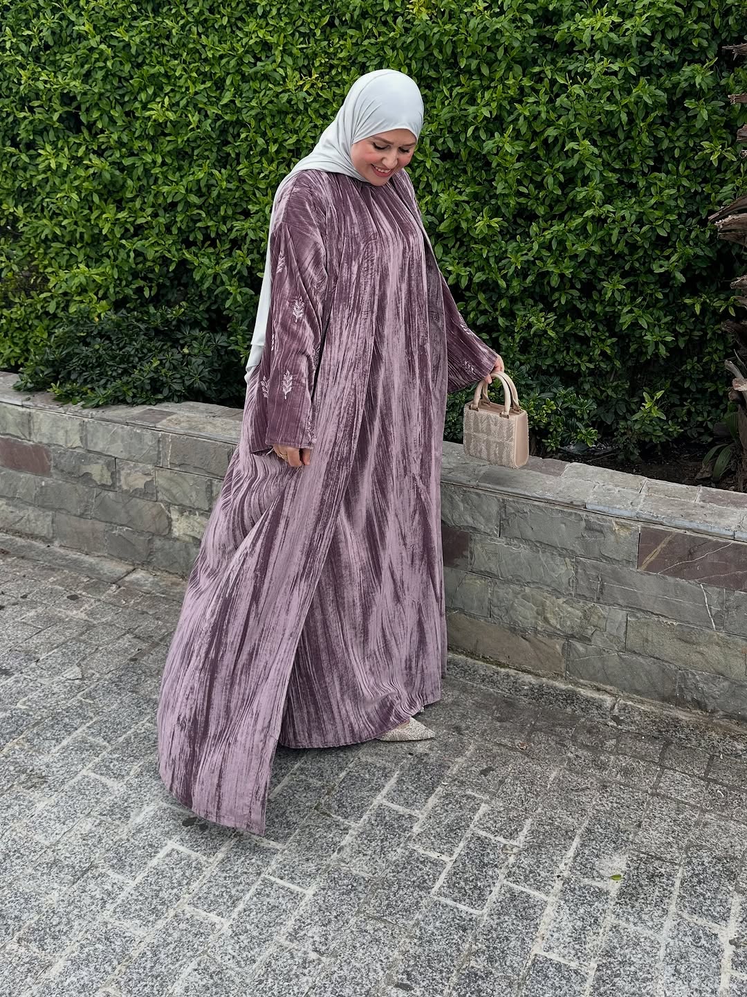 عباية سلطانة