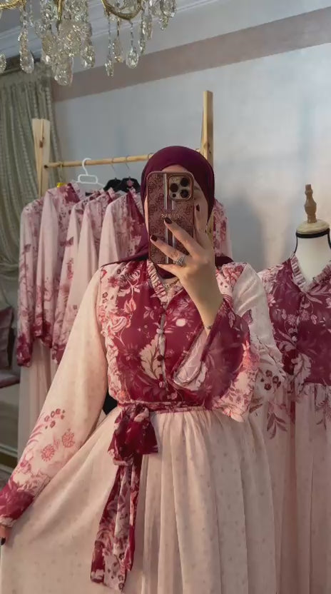 فستان أميرة الورد