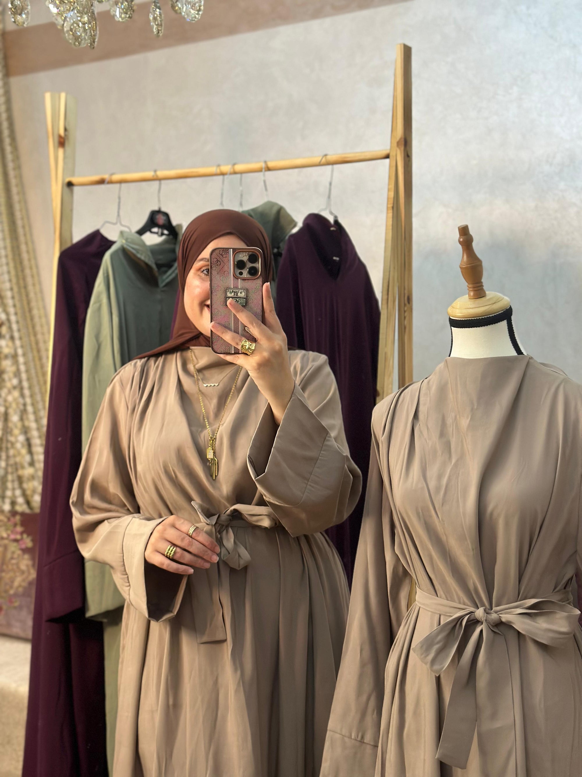 فستان ندى