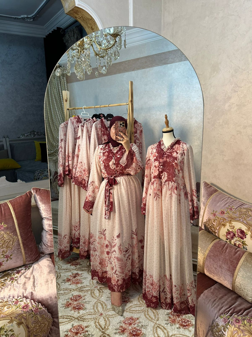 فستان أميرة الورد