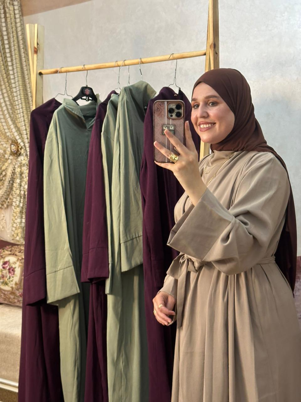 فستان ندى