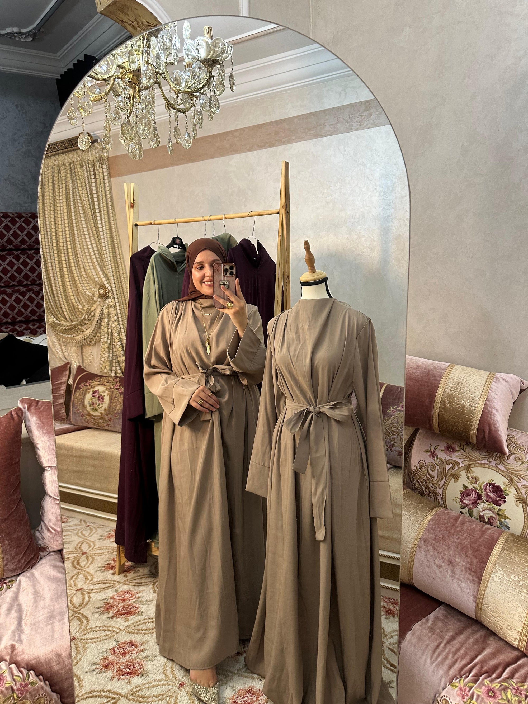 فستان ندى