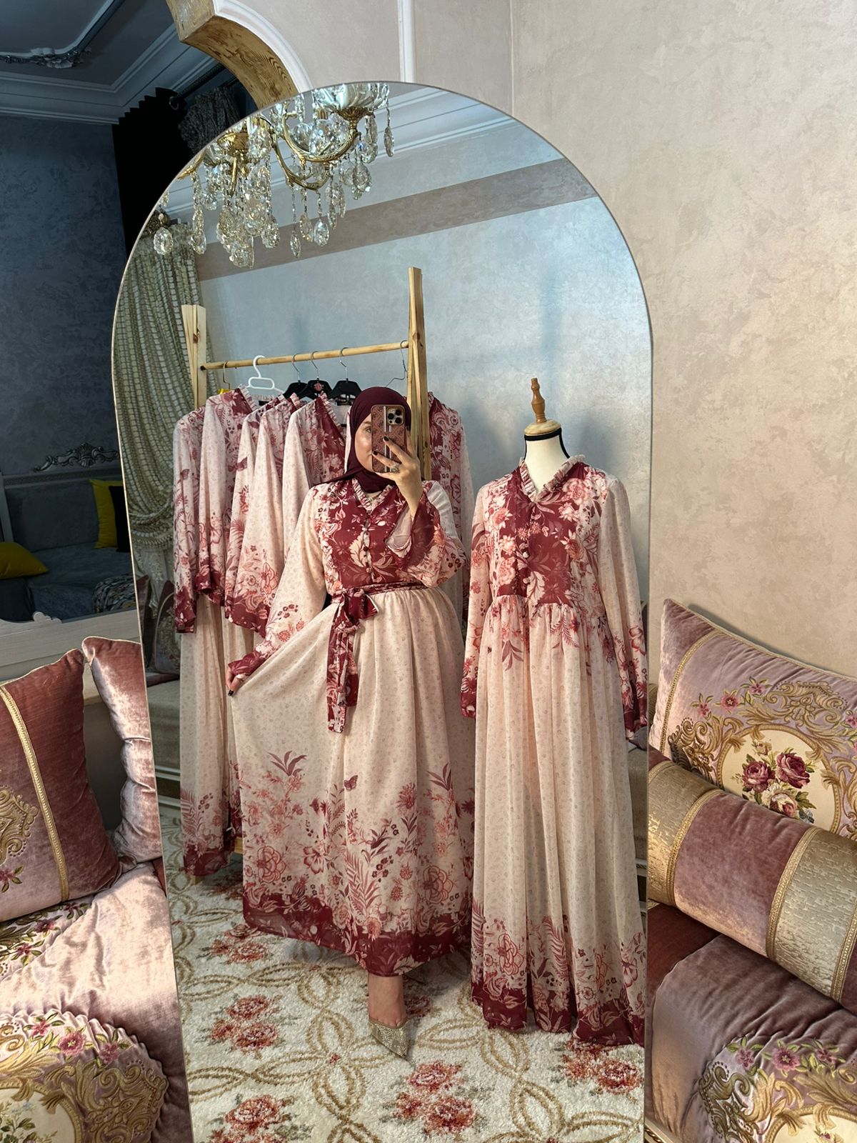 فستان أميرة الورد